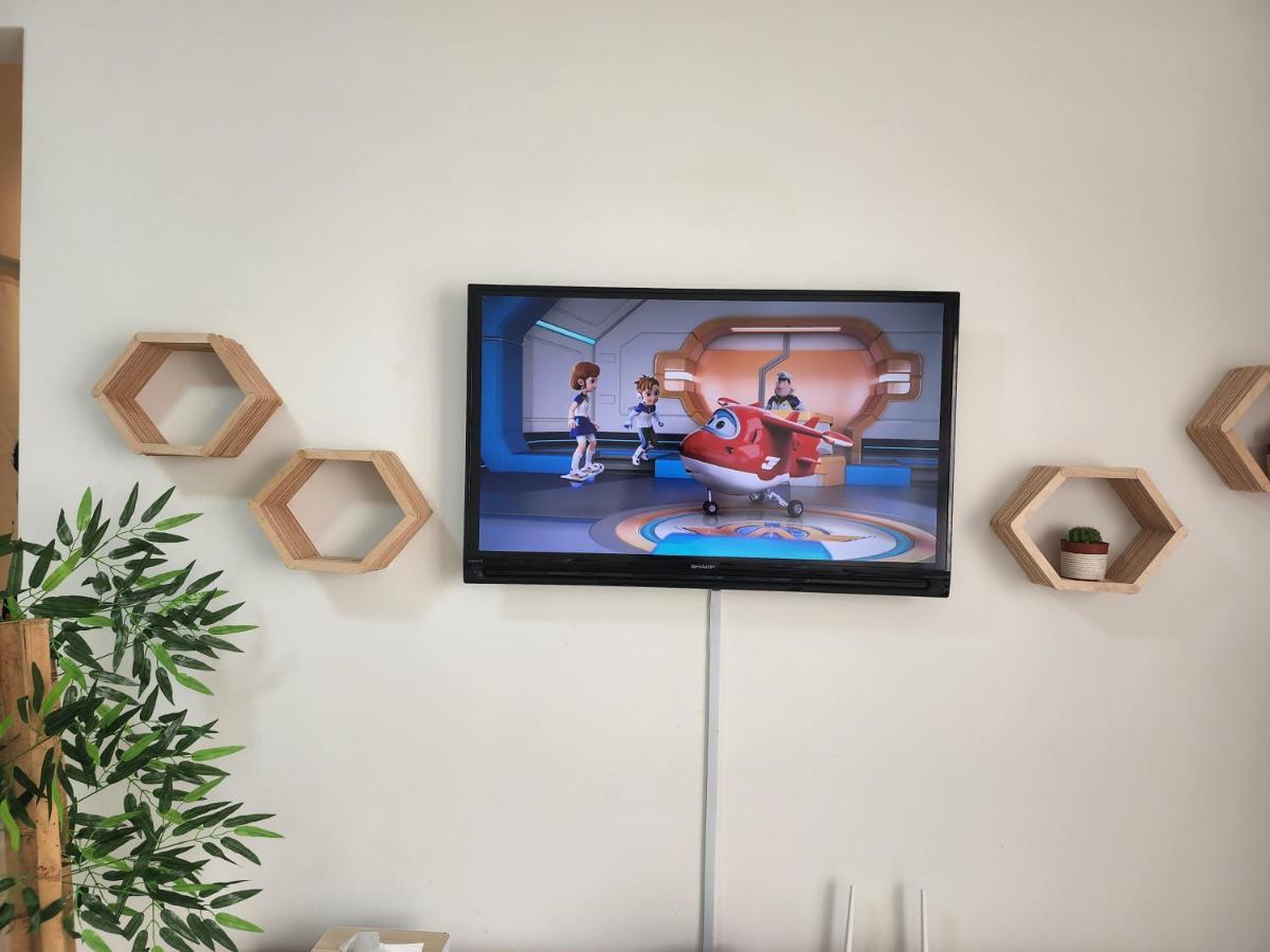 Апартаменты Netflix Panda House 3B2R Rimbayu Kota Kemuning With Atari Games Teluk Panglima Garang Экстерьер фото